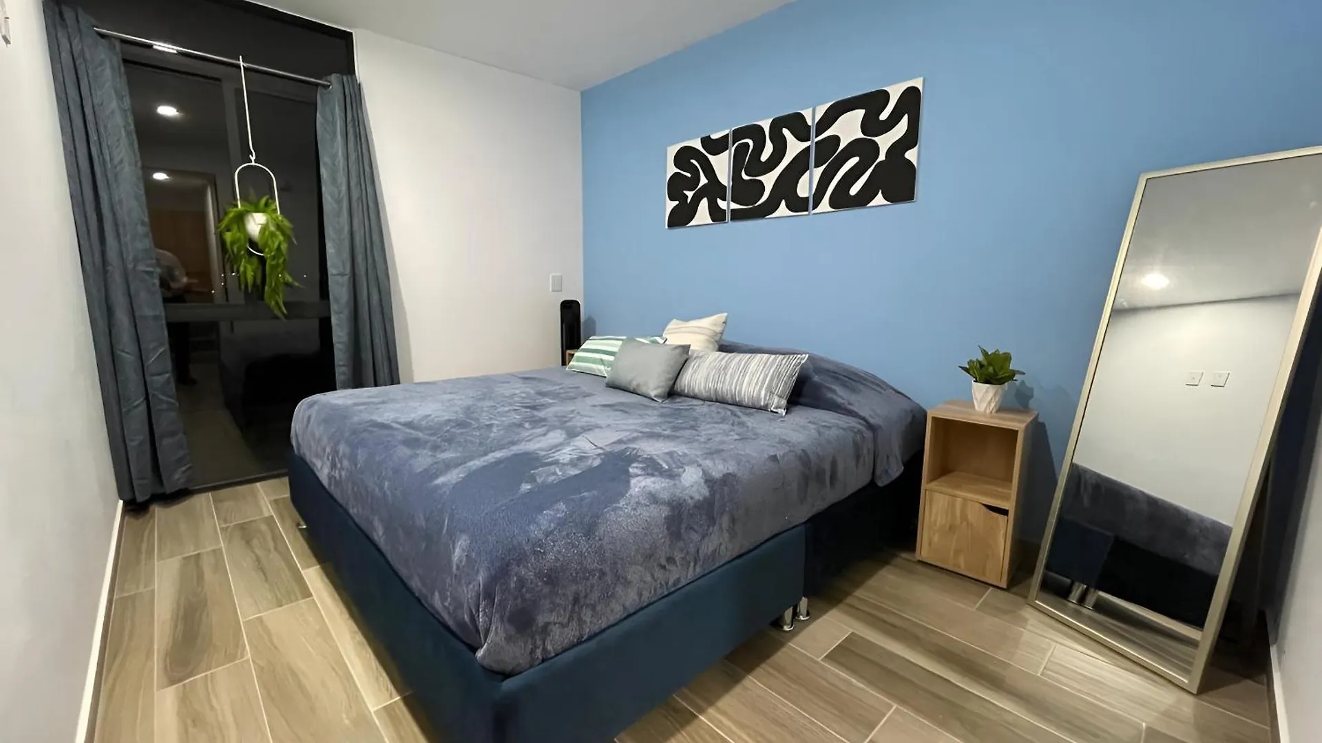 Apartamento Depa Familiar Centrico Gdl Con Estacionamiento Guadalajara