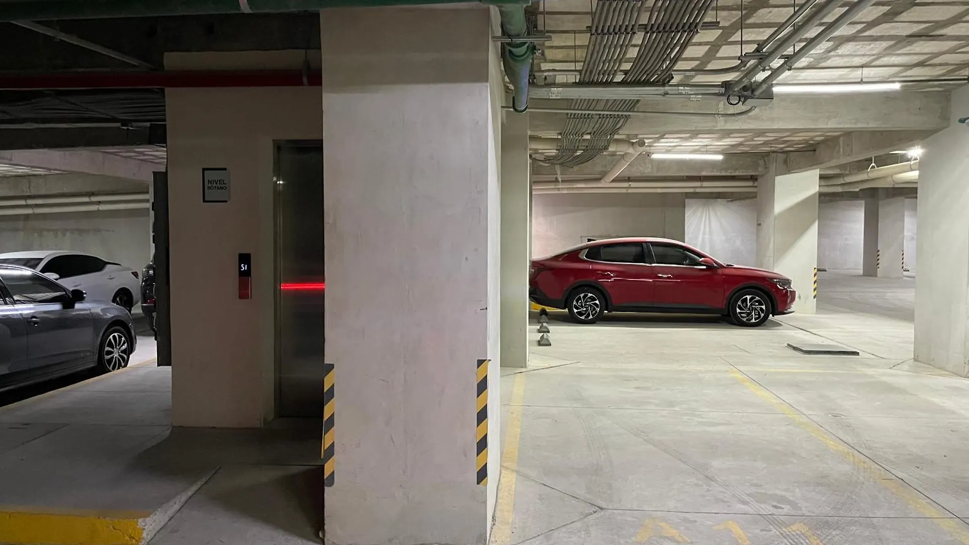 Apartamento Depa Familiar Centrico Gdl Con Estacionamiento Guadalajara México