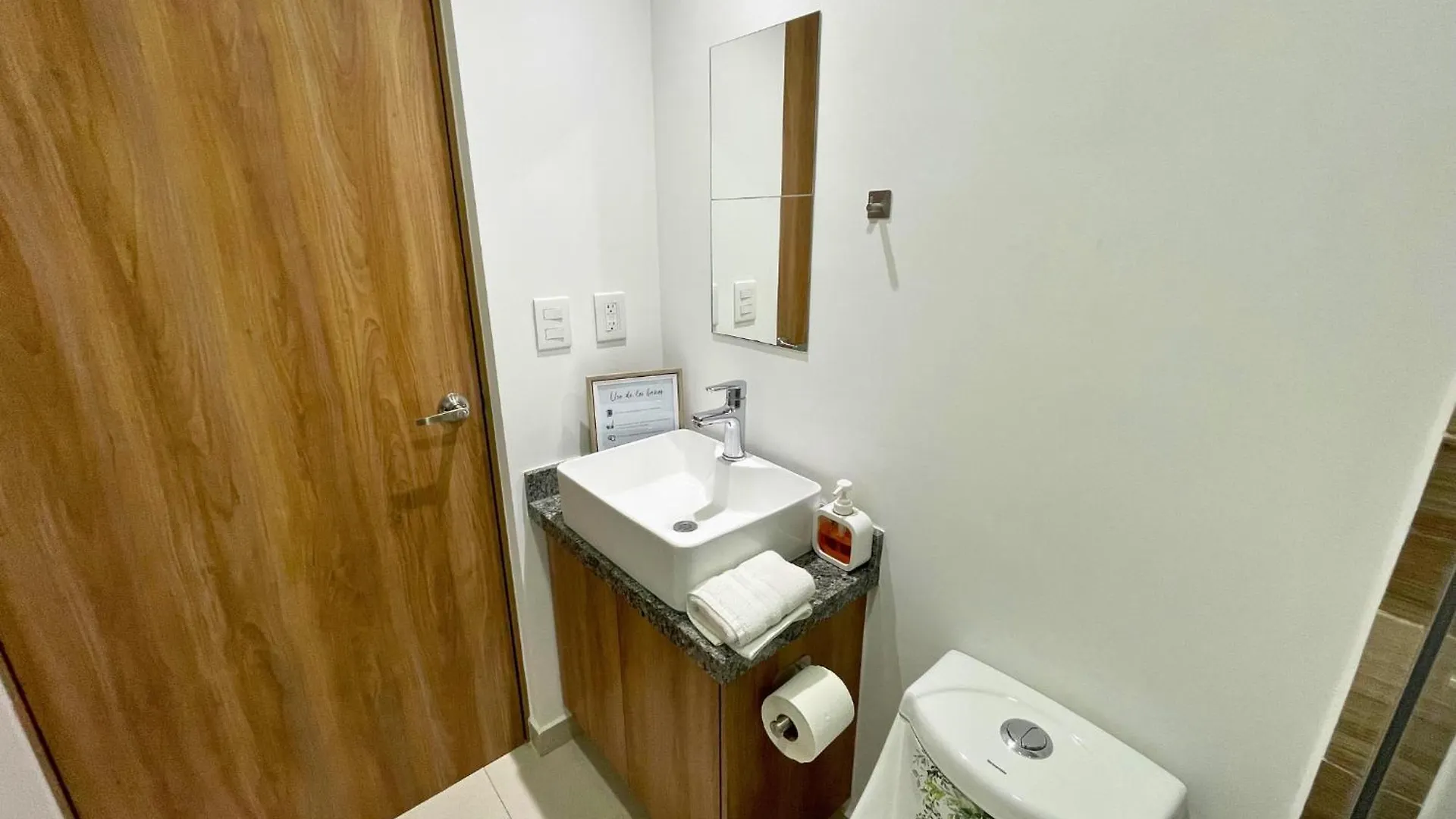 Apartamento Depa Familiar Centrico Gdl Con Estacionamiento Guadalajara