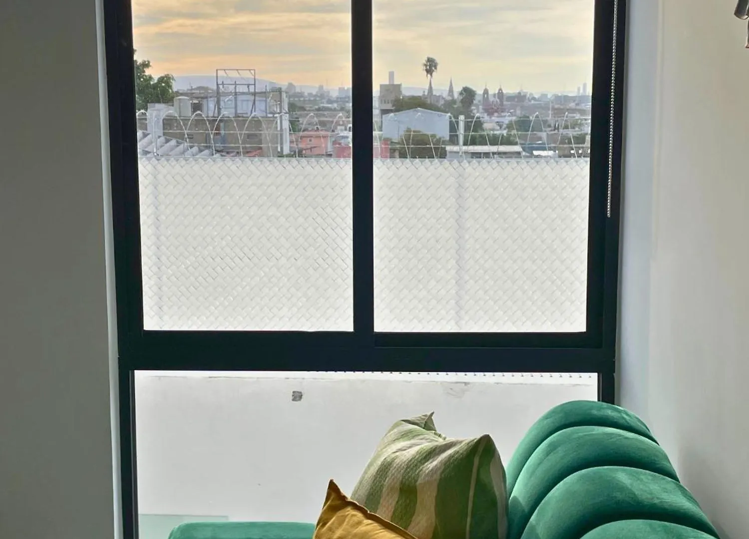 Apartamento Depa Familiar Centrico Gdl Con Estacionamiento Guadalajara